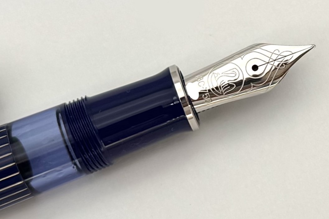 PelikanSESouveränM815MetalStripedBlueFP_I